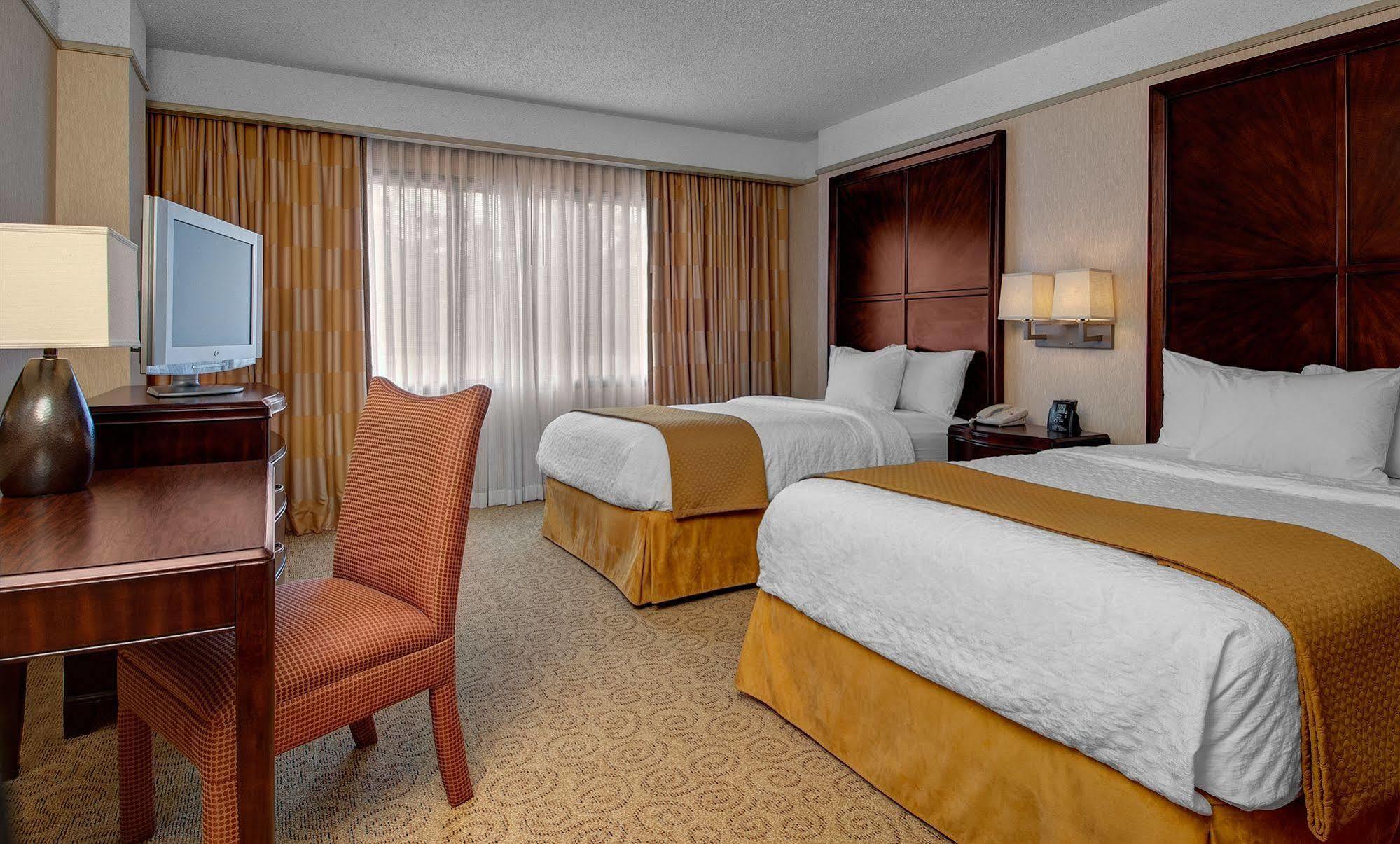 Embassy Suites By Hilton Atlanta Galleria Smyrna Eksteriør bilde